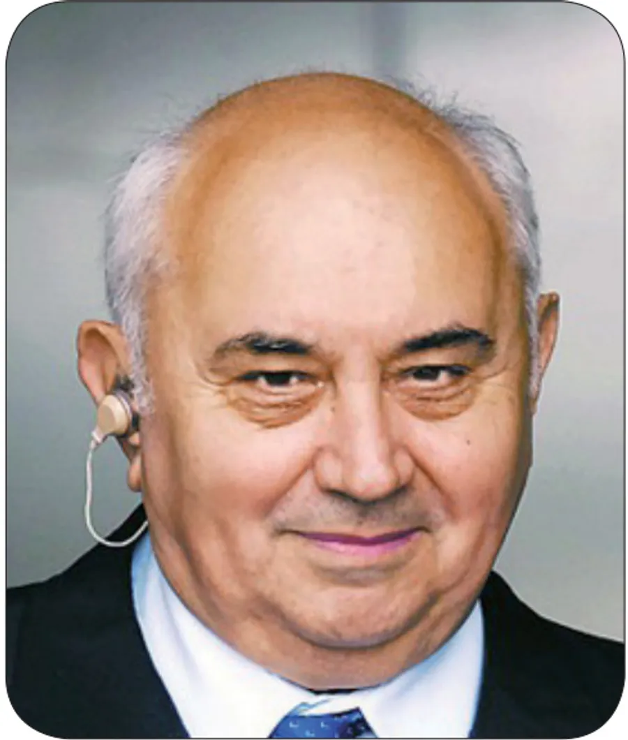 Kun István portré