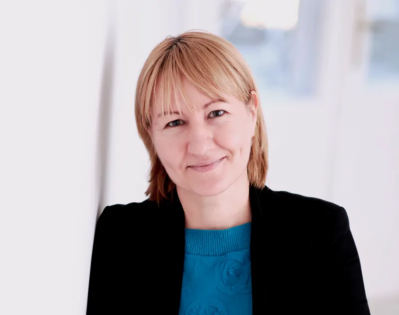 Simon Judit portré