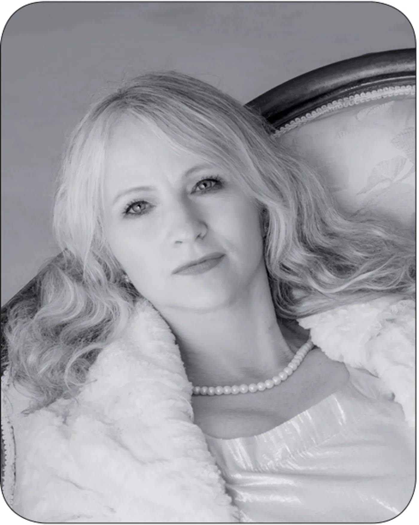 Hauser Adrienne portré